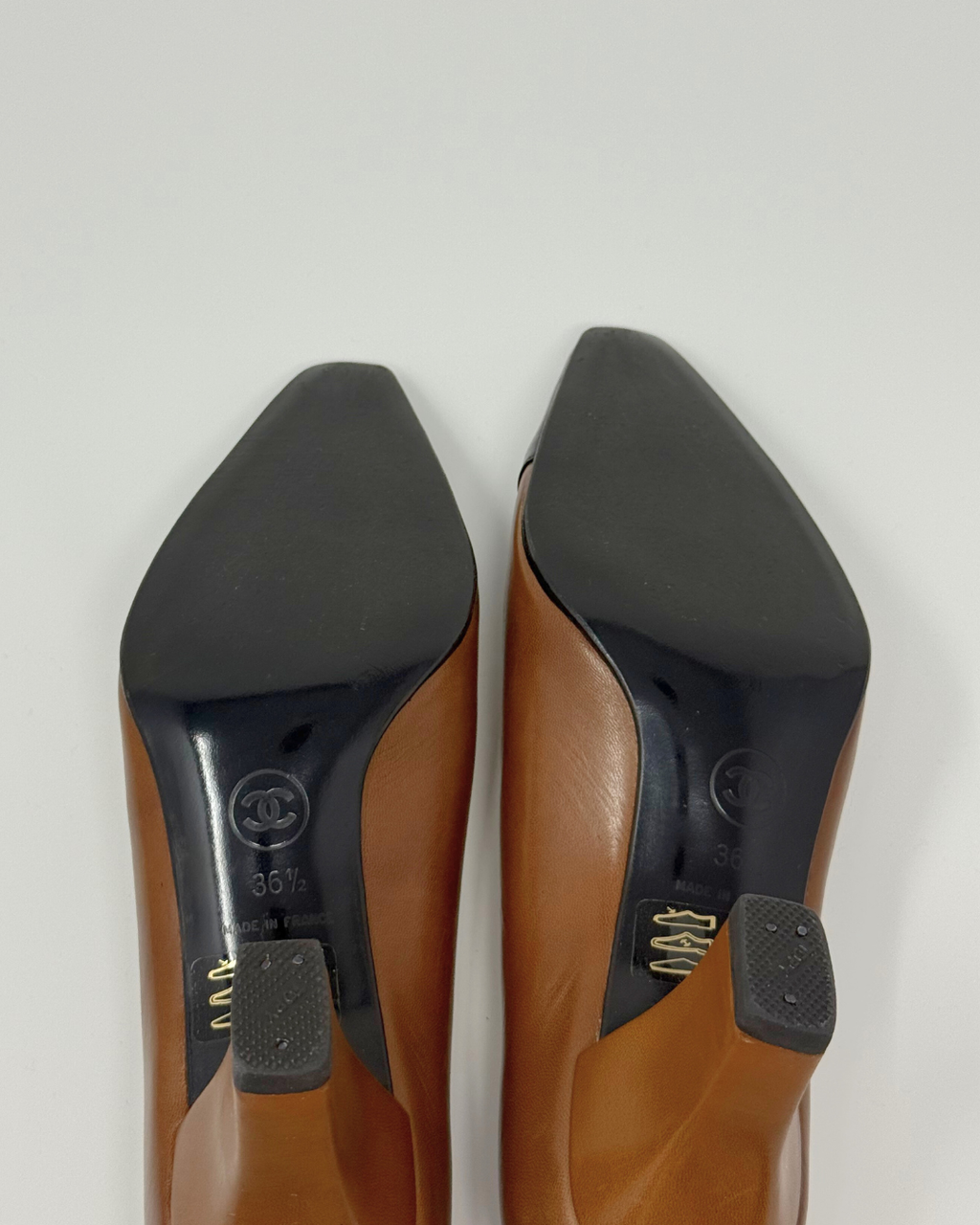 Chanel Vintage Brown Leather CC Heels